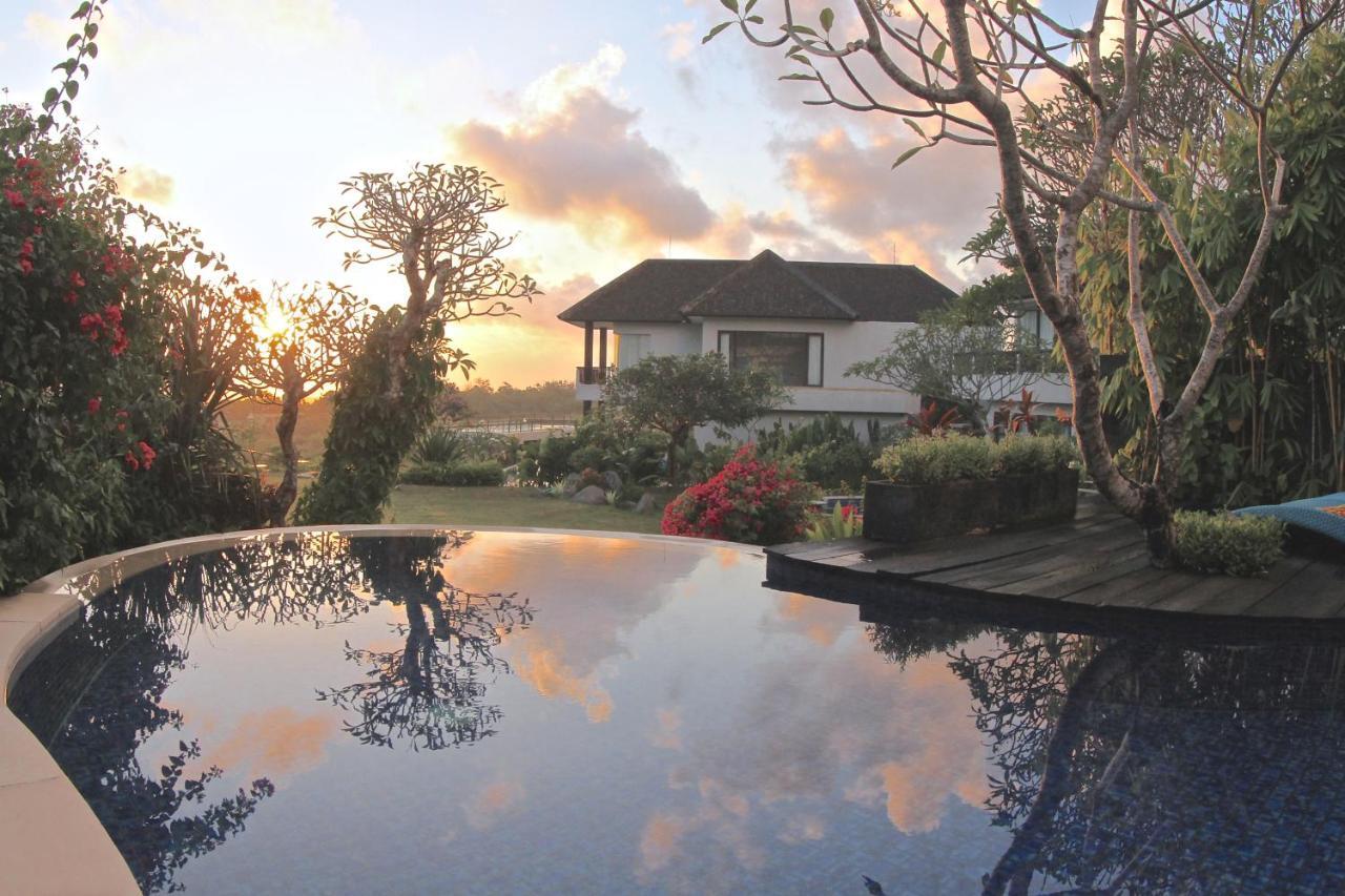 2 Bedrooms The Sun Suite Villa Bali Ungasan  Bagian luar foto